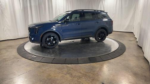 2025 Kia Sorento X-Line EX