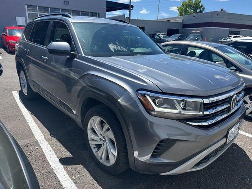 2022 Volkswagen Atlas 3.6L SE w/Technology