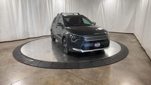 2024 Kia Niro LX