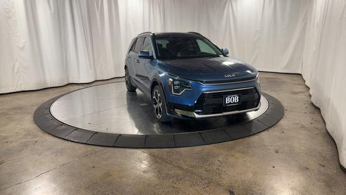 2025 Kia Niro SX Touring