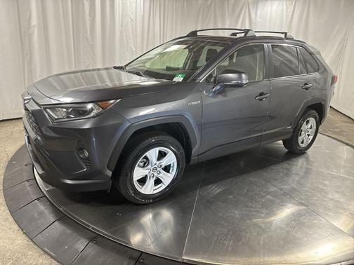 2019 Toyota RAV4 Hybrid XLE