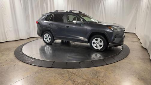2019 Toyota RAV4 Hybrid XLE