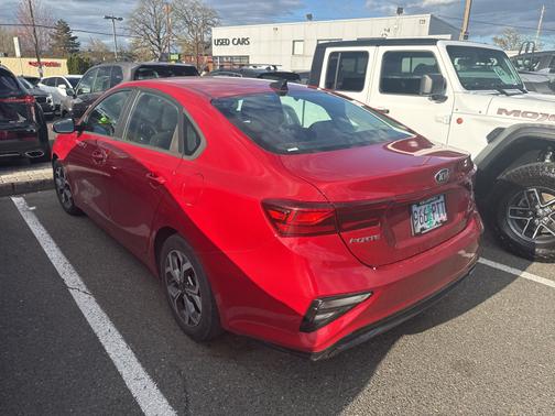 Currant Red 2021 Kia Forte LXS