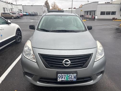 2014 Nissan Versa 1.6 S