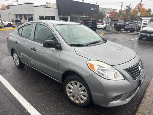 2014 Nissan Versa 1.6 S