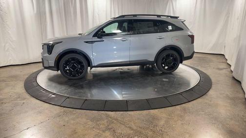 2025 Kia Sorento X-Line EX