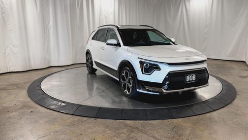 2025 Kia Niro EX Touring