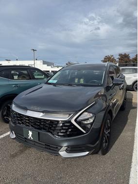 Gray 2023 Kia Sportage Hybrid EX