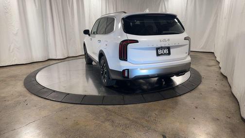 2025 Kia Telluride SX-Prestige