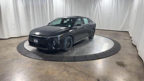 2025 Kia K4 GT-Line Turbo