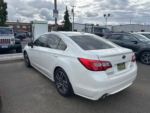 2017 Subaru Legacy 2.5i Sport