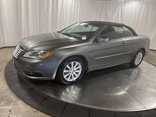 2013 Chrysler 200 Touring