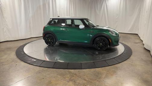 2022 MINI SE Hardtop Cooper
