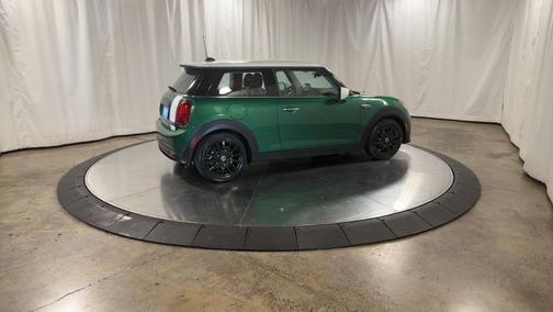 2022 MINI SE Hardtop Cooper
