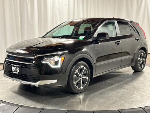 Aurora Black 2023 Kia Niro LX