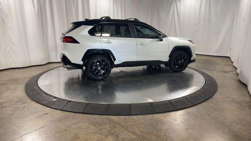 2022 Toyota RAV4 Hybrid XSE