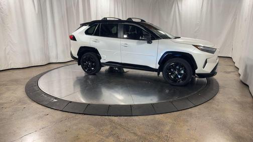 2022 Toyota RAV4 Hybrid XSE