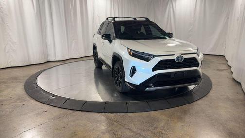 2022 Toyota RAV4 Hybrid XSE