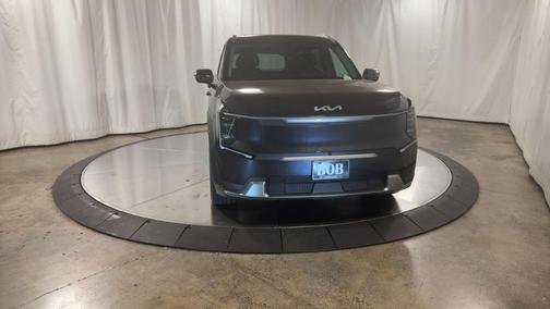 2026 Kia EV9 Wind