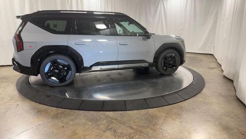 2026 Kia EV9 GT-Line