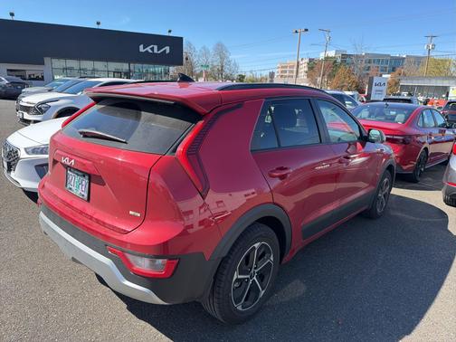 Runway Red 2023 Kia Niro EX