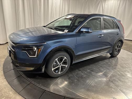 2025 Kia Niro SX