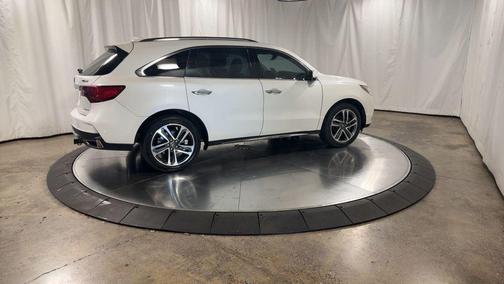 2017 Acura MDX 3.5L w/Advance & Entertainment Pkgs