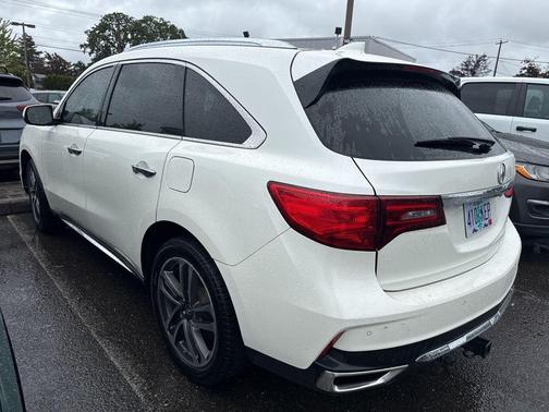 2017 Acura MDX 3.5L w/Advance & Entertainment Pkgs