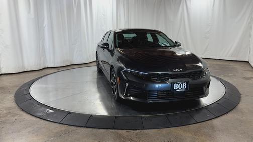 2025 Kia K5 EX