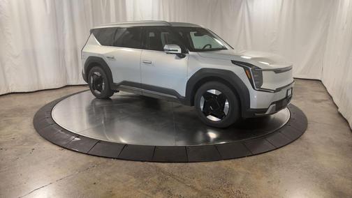2026 Kia EV9 Wind