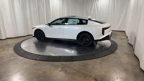 2025 Kia K4 GT-Line Turbo