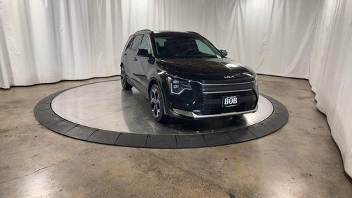 2025 Kia Niro SX Touring