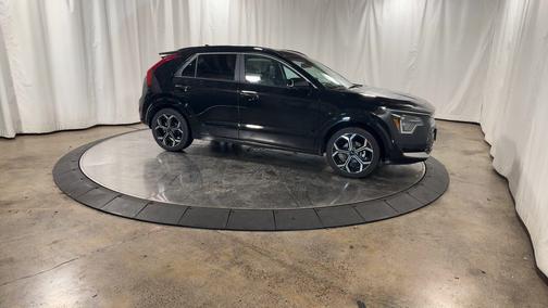 2025 Kia Niro SX Touring