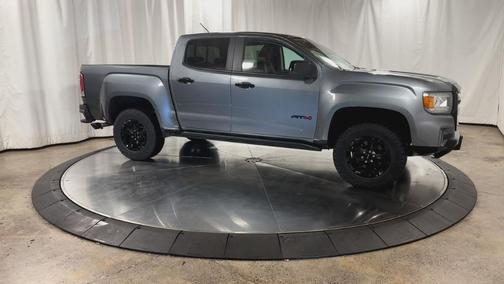 2022 GMC Canyon AT4 w/Leather