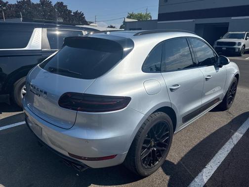 2017 Porsche Macan GTS