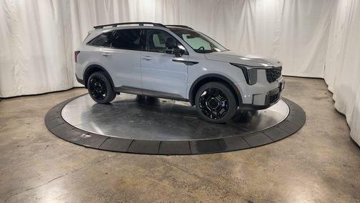 2025 Kia Sorento X-Line EX