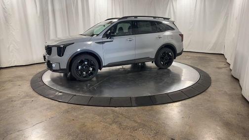 2025 Kia Sorento X-Line EX