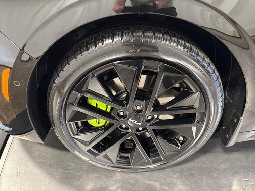 Aurora Black Pearl 2026 Kia K5 GT