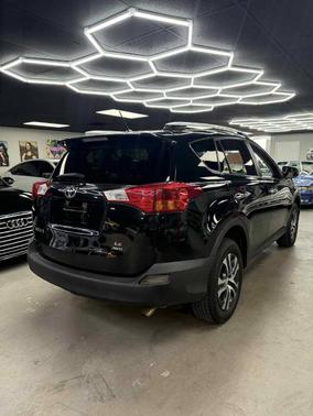 2013 Toyota RAV4 LE