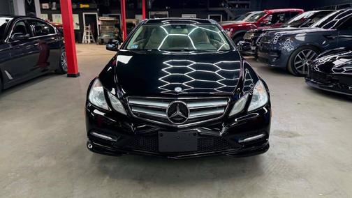 Obsidian Black Metallic 2012 Mercedes-Benz E-Class E 550 2dr Coupe