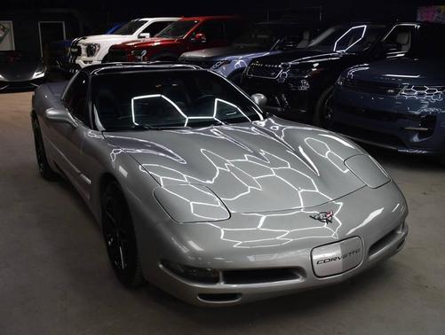 Light Pewter Metallic 2000 Chevrolet Corvette Base
