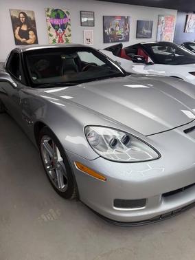 Machine Silver Metallic 2006 Chevrolet Corvette Z06