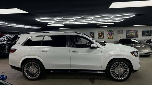 2026 Mercedes-Benz Maybach GLS 600 4MATIC