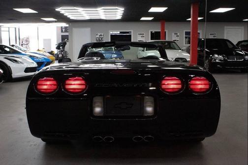 2002 Chevrolet Corvette Base