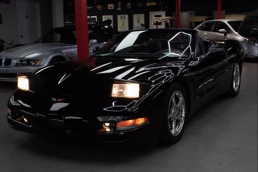2002 Chevrolet Corvette Base