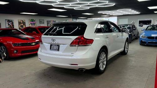 Blizzard Pearl 2010 Toyota Venza Base