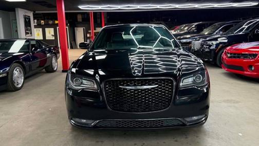 Gloss Black 2015 Chrysler 300 S