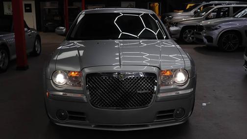 2006 Chrysler 300 SRT8