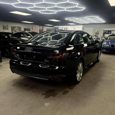 2018 Audi A4 2.0T Premium