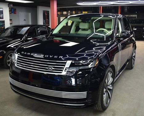 Constellation Blue Ultra Metallic Gloss 2024 Land Rover Range Rover P615 SV